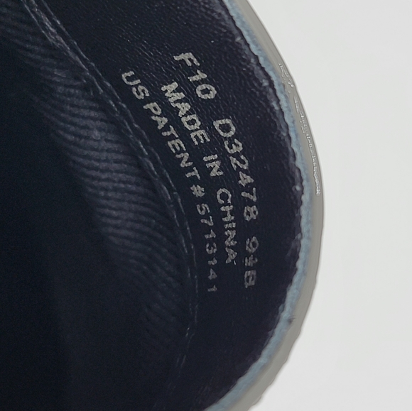 Cole Haan Patent Leather Shoe - Picture 7 of 8